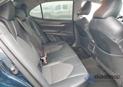 2020 Toyota Camry Se z USA, uszkodzony, nr VIN 4T1G11AK2LU986478